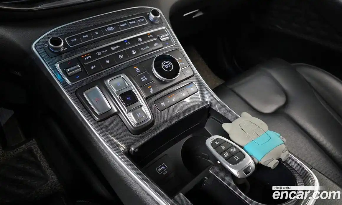 Hyundai Santa Fe 2020 2.2 гидро в Москве № 1537538, фото 9