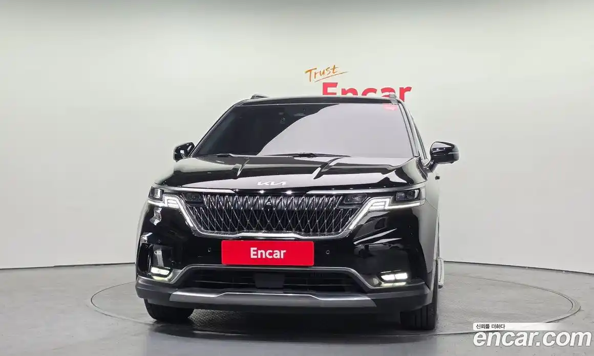 Kia Canival 2023 2.2 гидро в Москве № 1538636, фото 3
