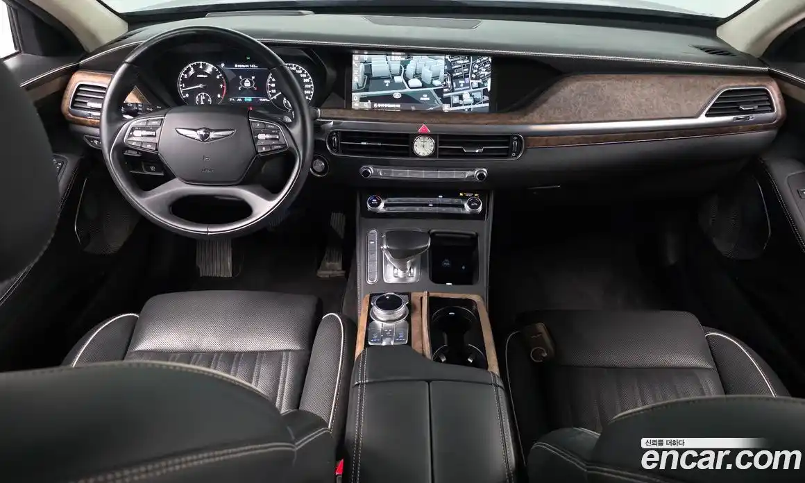 Genesis G90 2019 3.8 гидро в Москве № 1539178, фото 6