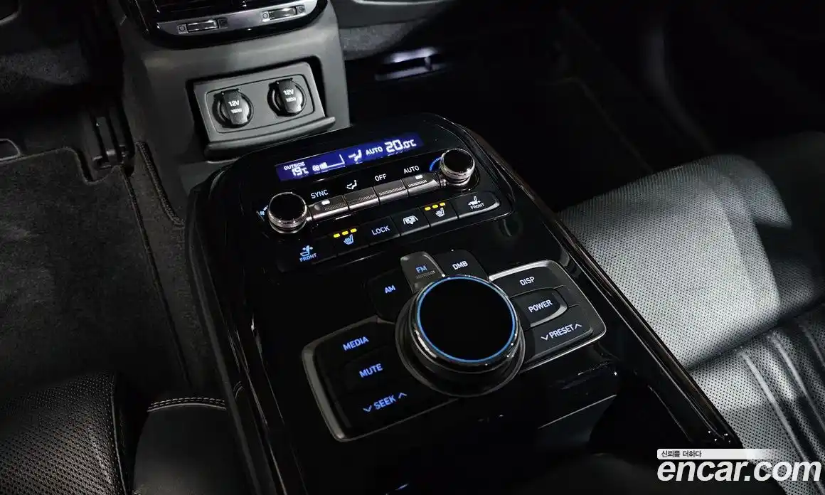 Genesis EQ900 2017 3.8 гидро в Москве № 1539233, фото 19