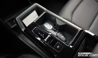 SsangYong Torres 2025 1.5 гидро в Москве № 1539375, миниатюра 9