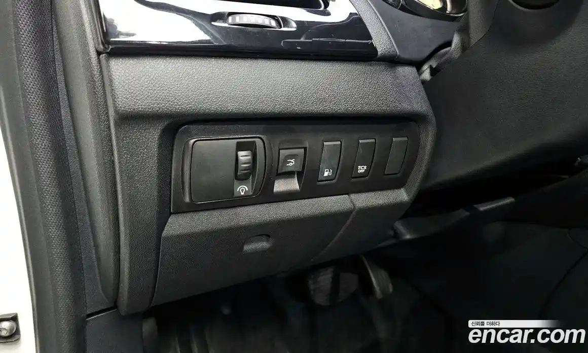 Renault SM3 2015 1.6 гидро в Москве № 1543128, фото 18