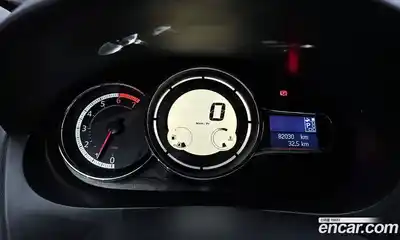 Renault SM3 2015 1.6 гидро в Москве № 1543128, миниатюра 8