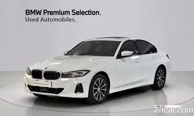 BMW 3-Series, 2022