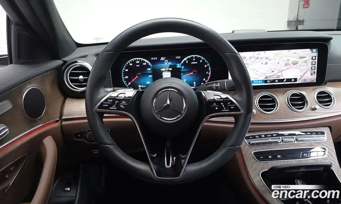 Mercedes-Benz E-Class 2022 2.0 гидро в Москве № 1544860, фото 12