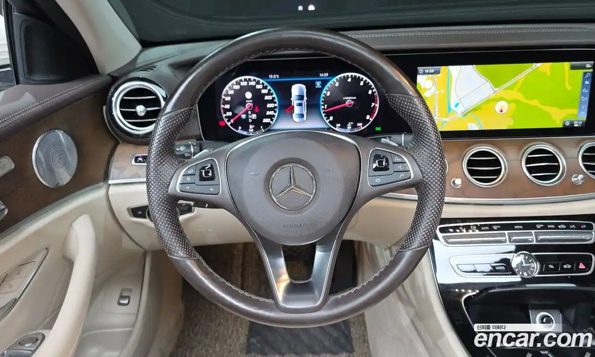Mercedes-Benz E-Class 2018 2.0 гидро в Москве № 1545395, фото 13