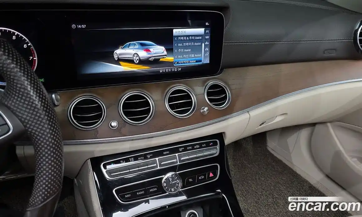 Mercedes-Benz E-Class 2018 2.0 гидро в Москве № 1545395, фото 14