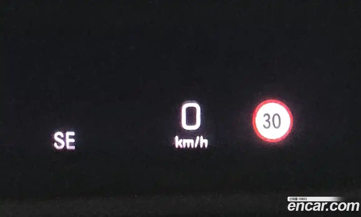 Mercedes-Benz E-Class 2018 2.0 гидро в Москве № 1545395, фото 16