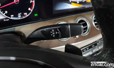 Mercedes-Benz E-Class 2018 2.0 гидро в Москве № 1545395, миниатюра 9