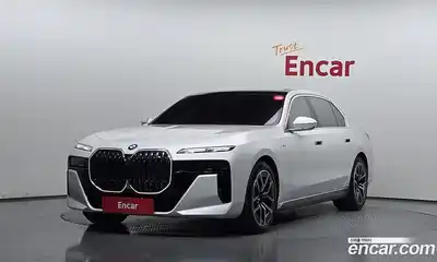 BMW 7-Series, 2024