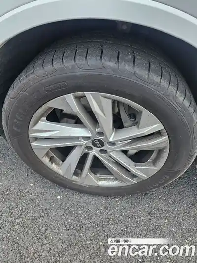 Audi Q7 2021 3.0 гидро в Москве № 1546605, миниатюра 6