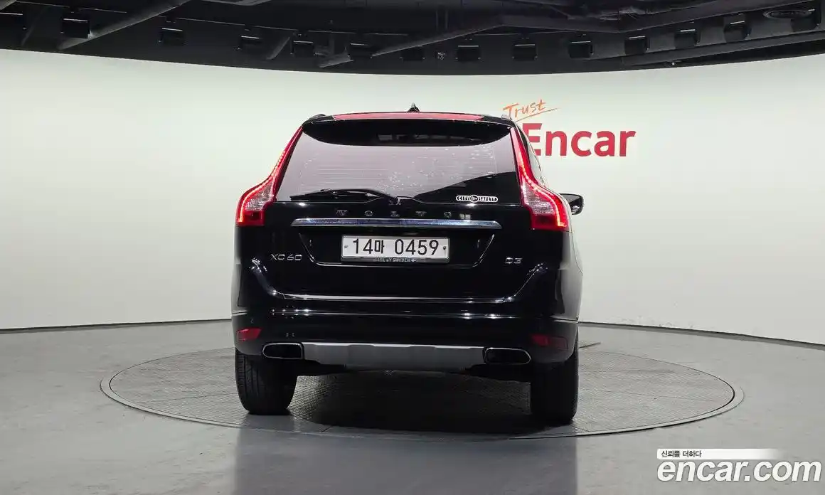 Volvo XC60 2016 2.0 гидро в Москве № 1546977, фото 4