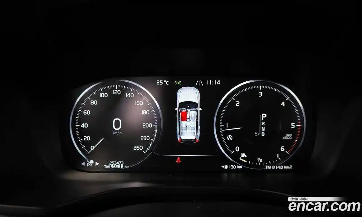Volvo XC60 2018 2.0 гидро в Москве № 1546991, фото 8