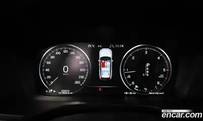 Volvo XC60 2018 2.0 гидро в Москве № 1546991, миниатюра 8