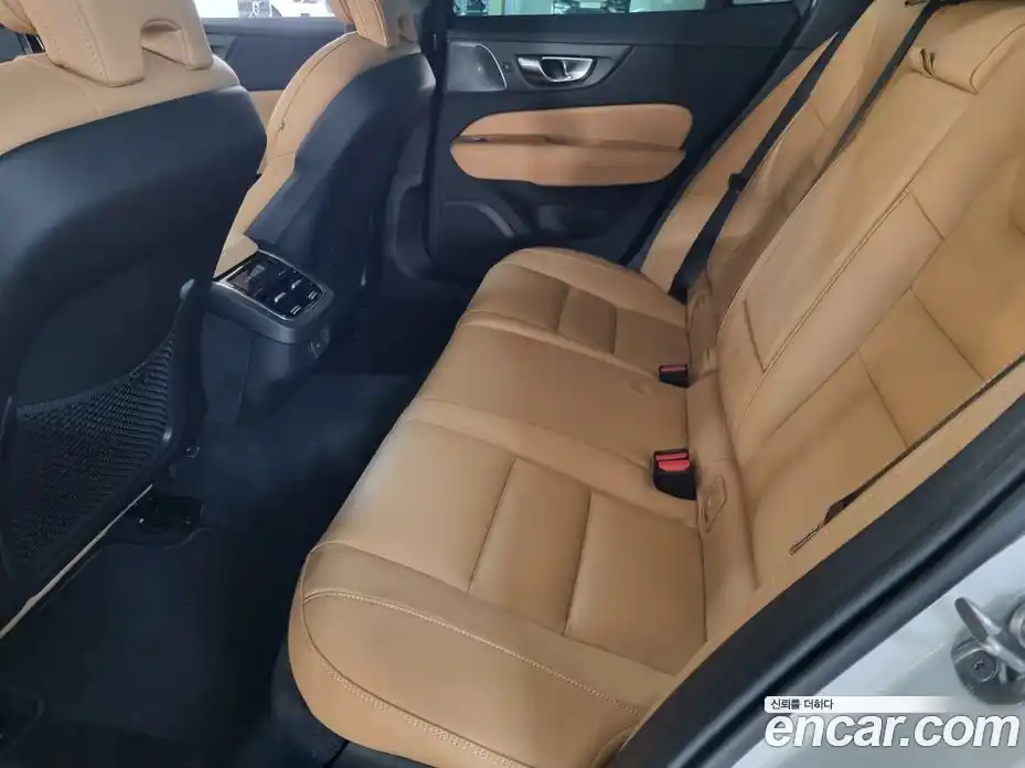 Volvo V60 2025 2.0 гидро в Москве № 1547001, фото 11