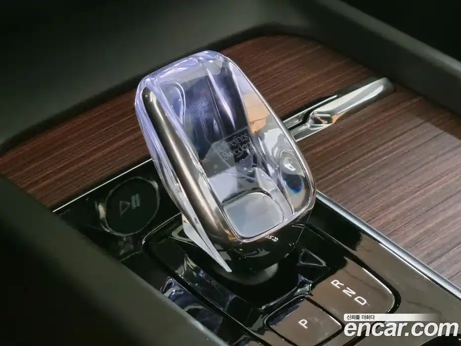 Volvo V60 2025 2.0 гидро в Москве № 1547001, фото 9