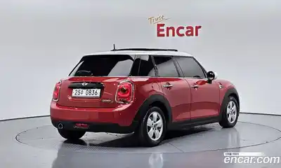 Mini Cooper 2015 1.5 гидро в Москве № 1548252, миниатюра 2