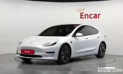 Tesla Model 3, 2022