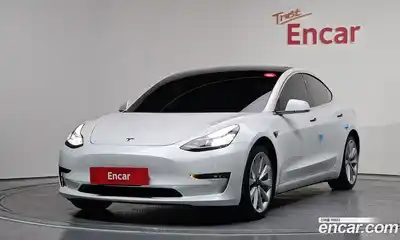Tesla Model 3, 2020