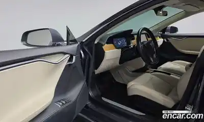 Tesla Model S 2018 0.3 гидро в Москве № 1548710, миниатюра 10