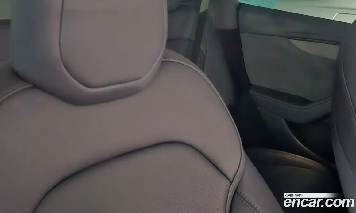 Tesla Model Y 2025 2.0 гидро в Москве № 1548728, фото 5