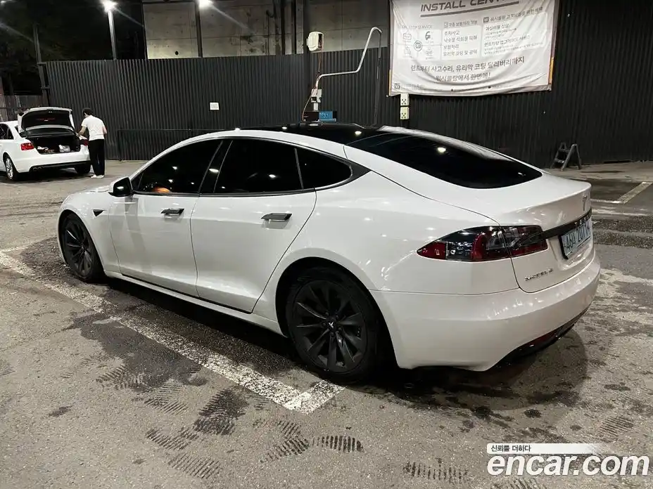 Tesla Model S 2018 гидро в Москве № 1548754, фото 3