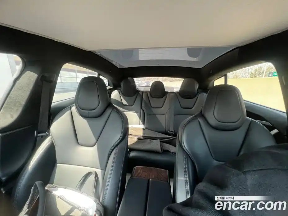 Tesla Model S 2018 гидро в Москве № 1548754, фото 7