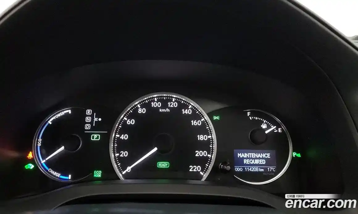 Lexus CT200h 2017 1.8 гидро в Москве № 1548888, фото 8