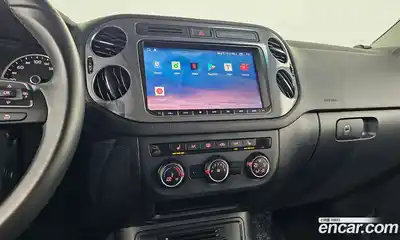 Volkswagen Tiguan 2015 2.0 гидро в Москве № 1549355, миниатюра 12