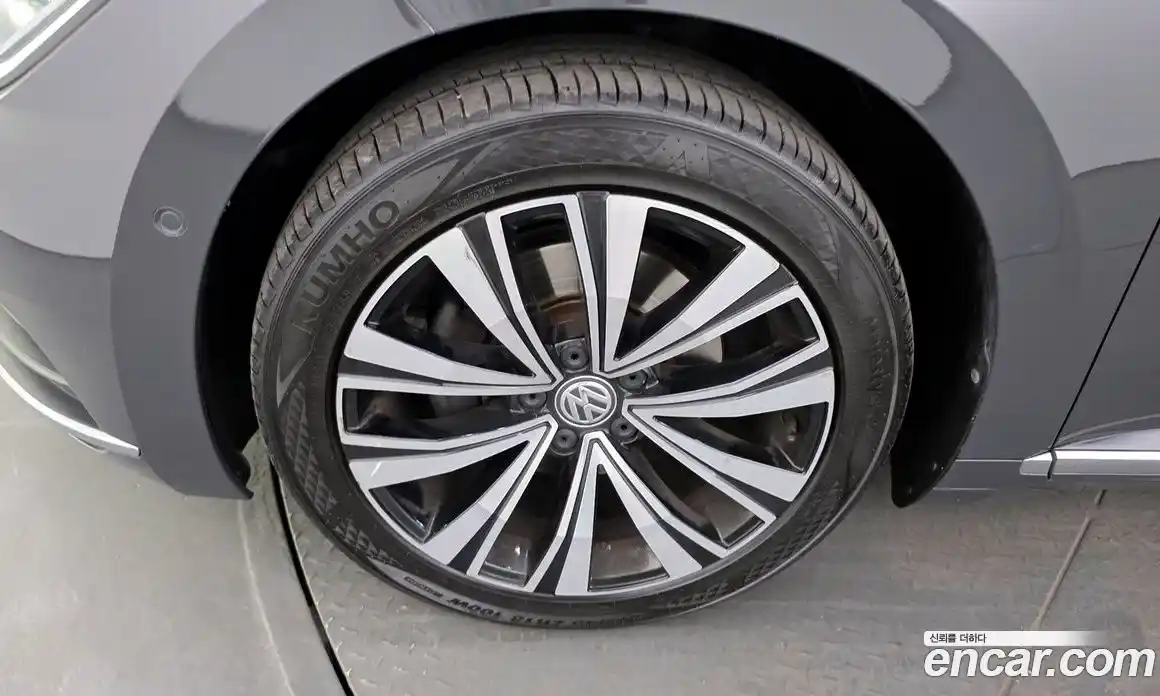 Volkswagen Arteon 2019 2.0 гидро в Москве № 1549431, фото 5
