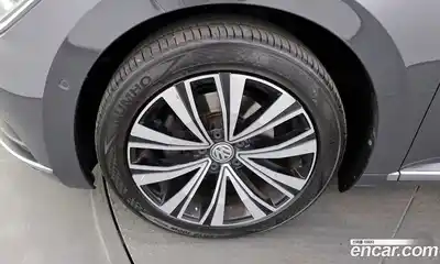 Volkswagen Arteon 2019 2.0 гидро в Москве № 1549431, миниатюра 5