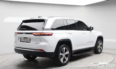 Jeep Cherokee 2023 3.6 гидро в Москве № 1549951, миниатюра 4