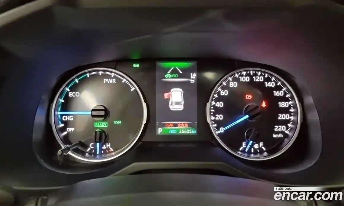 Toyota RAV4 2022 2.5 гидро в Москве № 1550137, фото 8