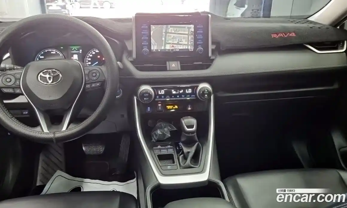 Toyota RAV4 2022 2.5 гидро в Москве № 1550137, фото 9
