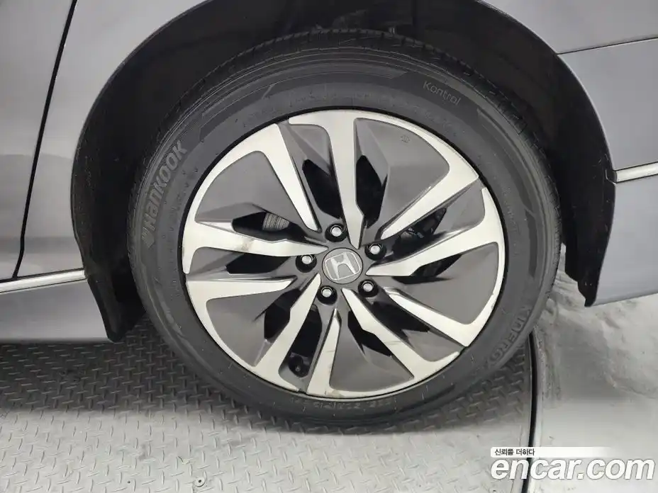 Honda Accord 2018 2.0 гидро в Москве № 1550338, фото 20