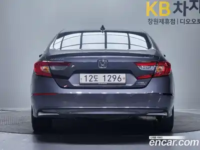 Honda Accord 2018 2.0 гидро в Москве № 1550338, миниатюра 3