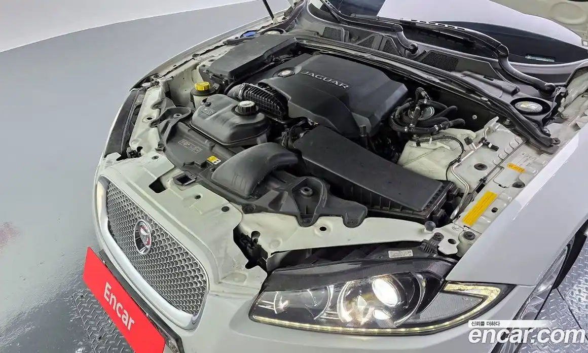 Jaguar XF 2014 3.0 гидро в Москве № 1550911, фото 6