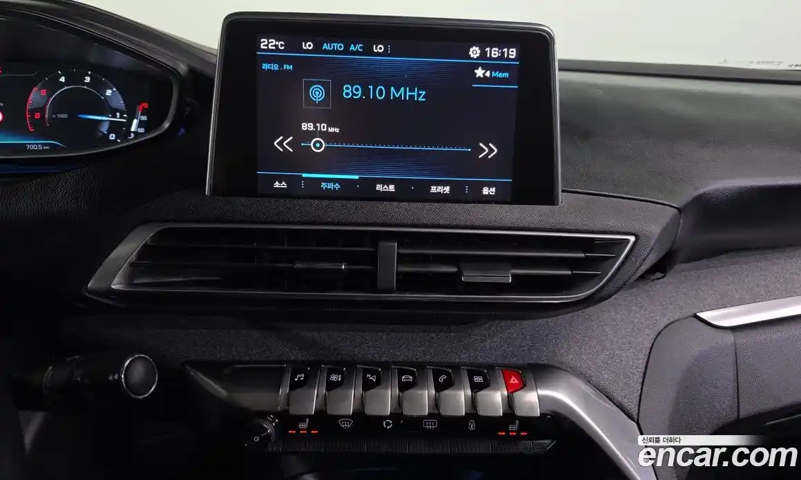 Peugeot 5008 2018 1.6 гидро в Москве № 1551141, фото 14