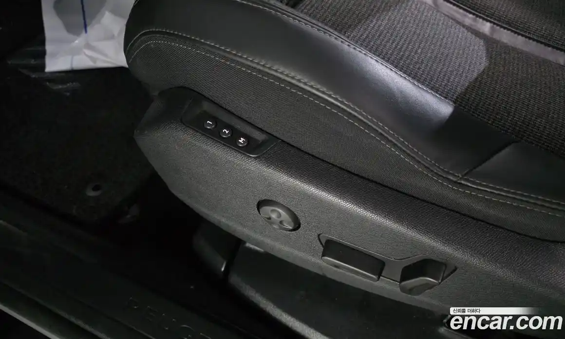 Peugeot 5008 2018 1.6 гидро в Москве № 1551141, фото 18