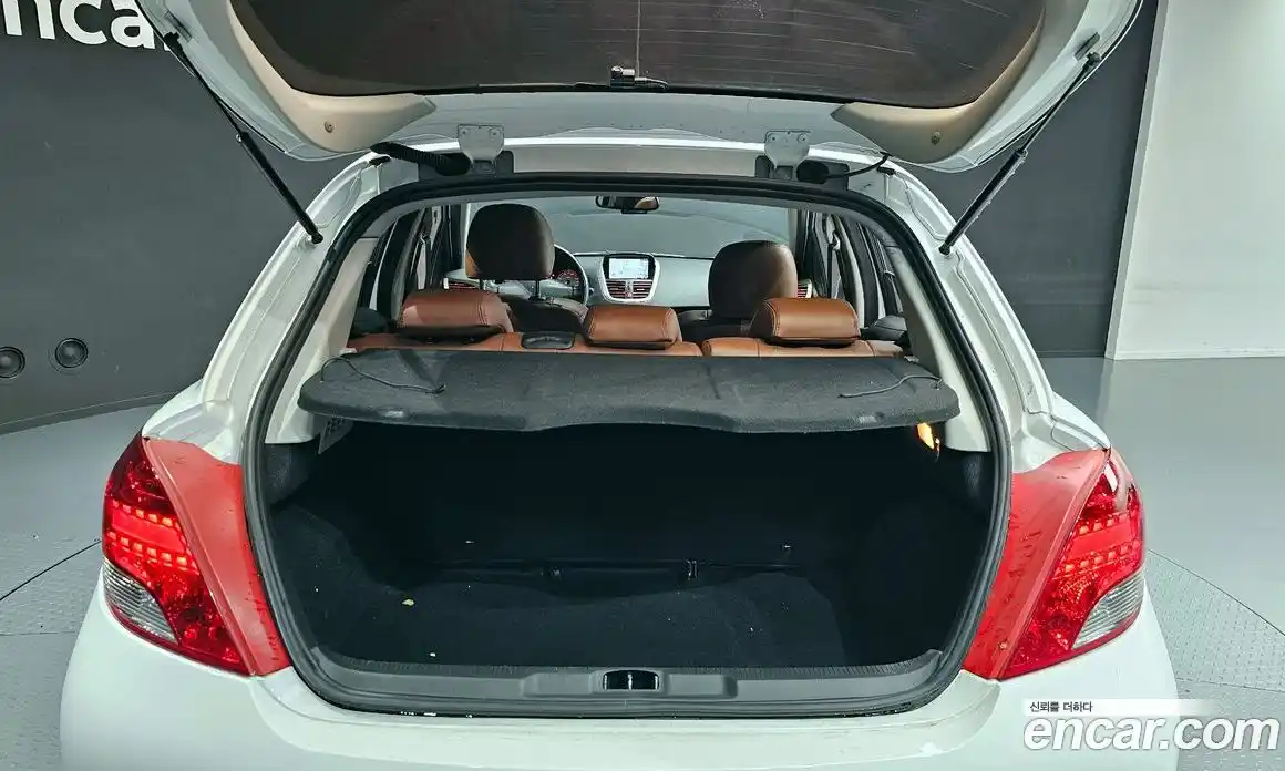 Peugeot 207 2011 1.6 гидро в Москве № 1551153, фото 18