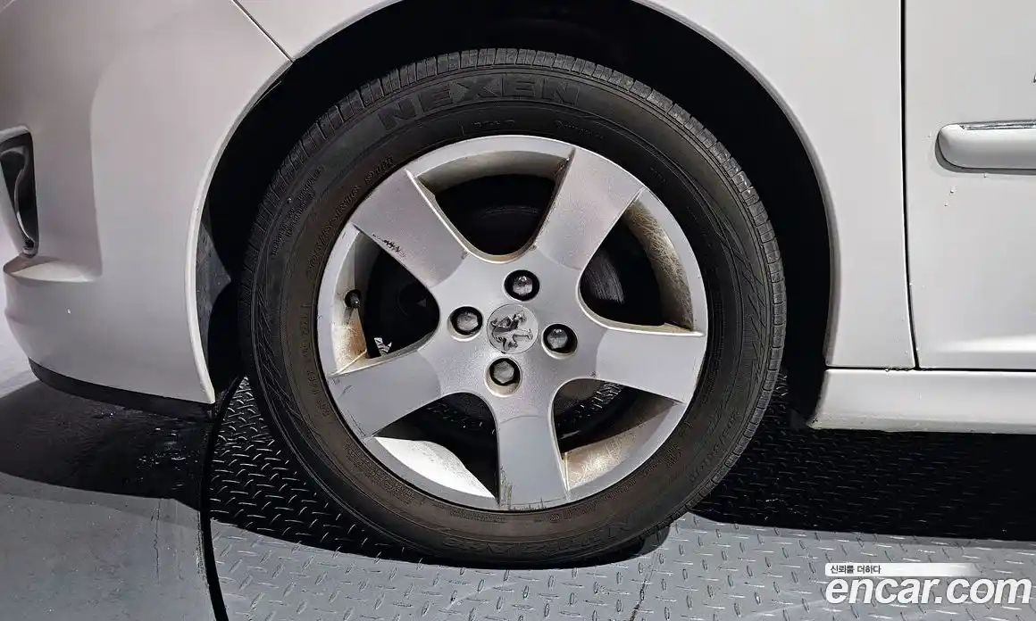 Peugeot 207 2011 1.6 гидро в Москве № 1551153, фото 5