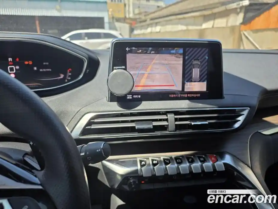 Peugeot 3008 2024 1.2 гидро в Москве № 1551210, фото 13