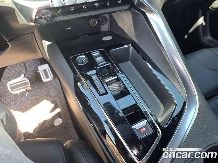 Peugeot 3008 2024 1.2 гидро в Москве № 1551210, фото 15