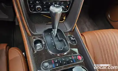Bentley Continental 2015 4.0 гидро в Москве № 1551459, миниатюра 9