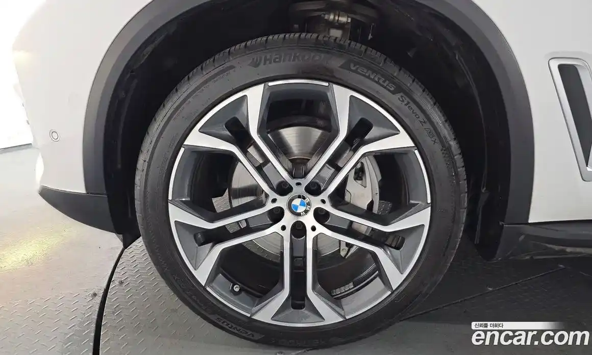 BMW X5 2022 3.0 гидро в Москве № 158186, фото 4