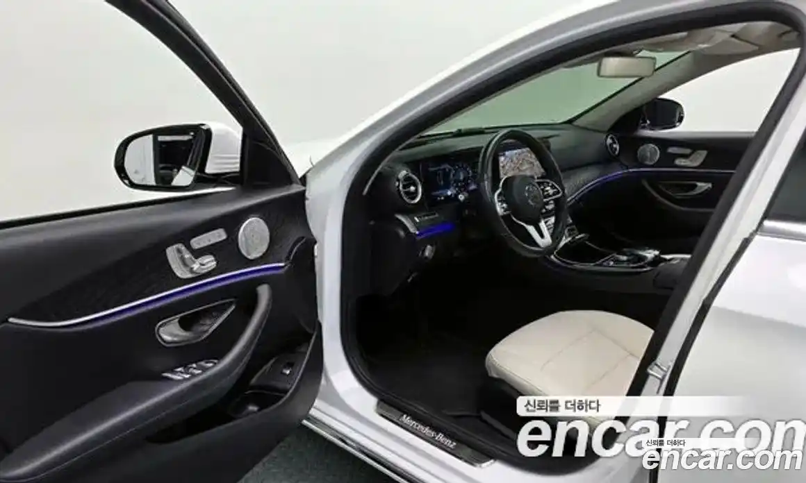 Mercedes-Benz E-Class 2020 2.0 гидро в Москве, фото 11