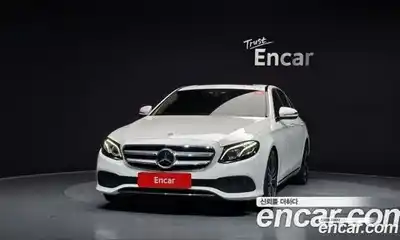 Mercedes-Benz E-Class 2020 2.0 гидро в Москве, миниатюра 3
