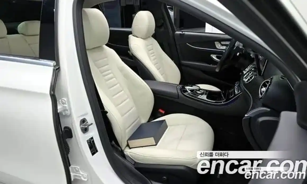 Mercedes-Benz E-Class 2020 2.0 гидро в Москве, фото 10
