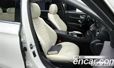 Mercedes-Benz E-Class 2020 2.0 гидро в Москве, миниатюра 10