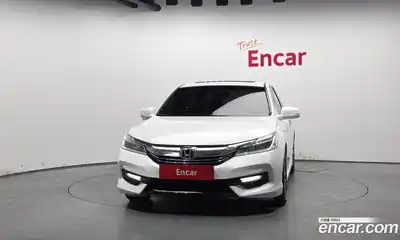 Honda Accord 2017 2.0 гидро в Москве № 170605, миниатюра 3
